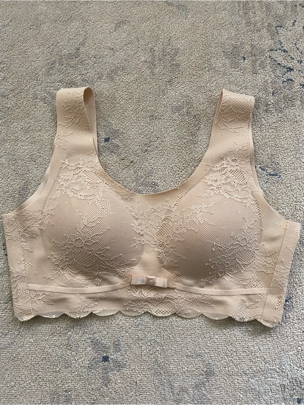 Anita Essential Lace Padded Wireless Bralette XS Nude Beige Smoothing Hook & Eye